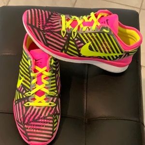 Women’s Nike Free TR Fit 5 (Rare Color way)